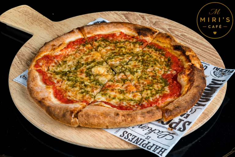 Pesto Pizza 16″